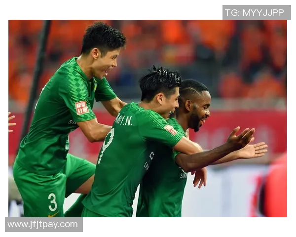 北京中赫国安迎战泰国菁莱联全力争胜展现球队实力与风采 北京中赫国安迎战泰国菁莱联全力争胜展现球队实力与风采