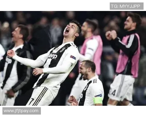 黄健翔激情解说皇马对尤文经典对决回顾与分析 黄健翔激情解说皇马对尤文经典对决回顾与分析